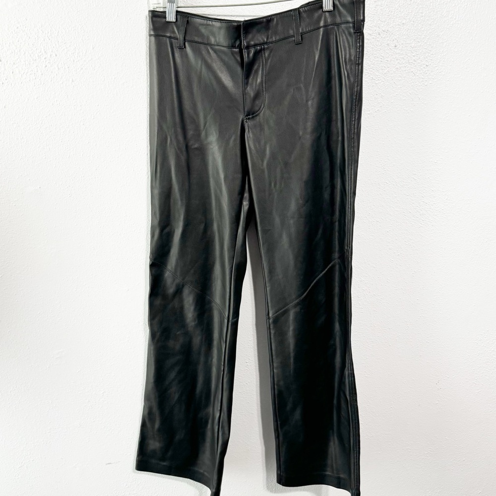 Free People black straight leg faux leather pants size 6